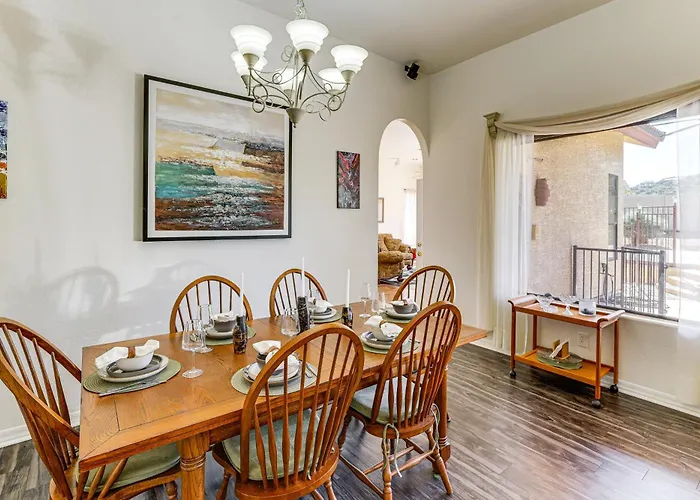 Groups Welcome! W/ Pool + Patio In N Holiday home Phoenix