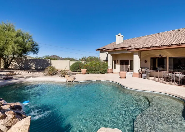 Holiday home Groups Welcome! W/ Pool + Patio In N Phoenix